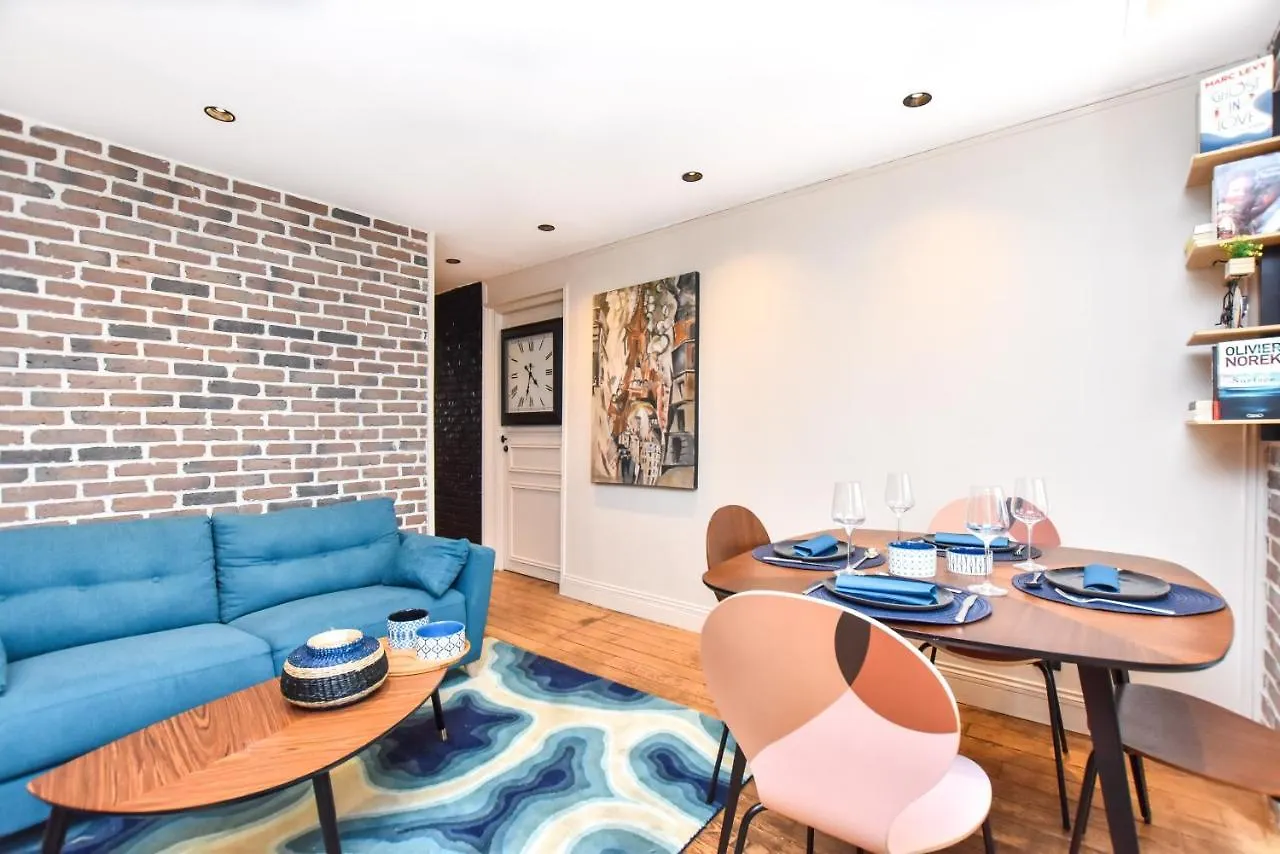 Residence Cmg Nazareth / Republique Paris