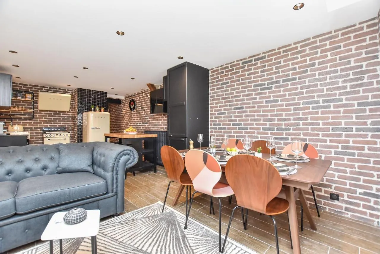 Residence Cmg Nazareth / Republique Paris