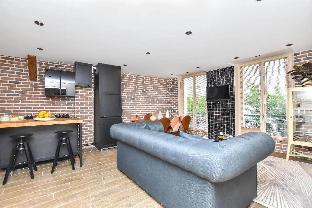 Residence Cmg Nazareth / Republique Paris